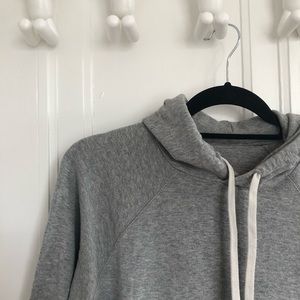 Everlane Lightweight French Terry Shrunken Hoodie